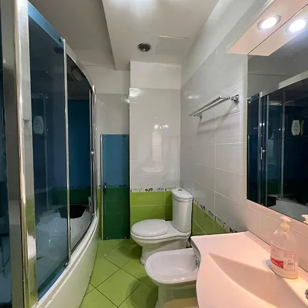 Tulip By Sea Lura 1 *