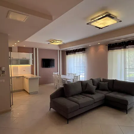 Apartment Tulip By Sea Lura 1